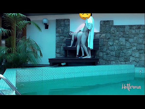 ❤️ Tus thawj coj caw tus tub txib mus rau hauv lub pas dej, tab sis tsis tuaj yeem tiv taus kub ️❌  Fucking  ntawm hmn.pornokey.ru%  ib